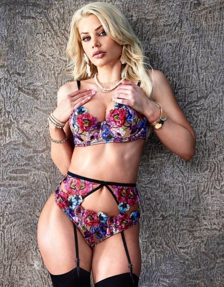Riley Steele Escort Phoenix AVN Hall of Fame performer